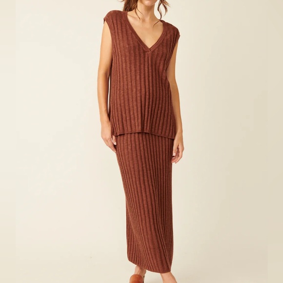 Free People Dresses & Skirts - Free People Beach Veda Sweater Set